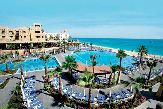 RIU Santa Fe pool